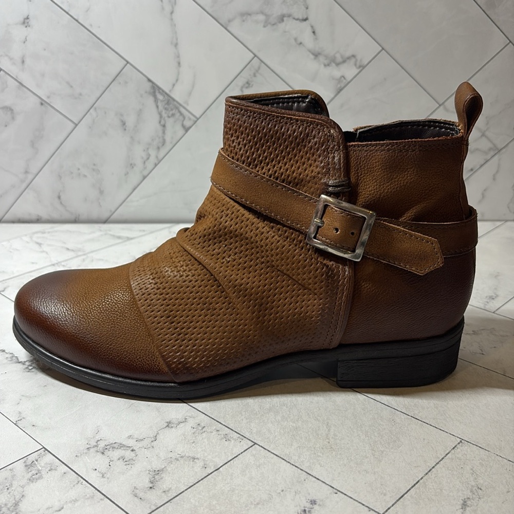 Miz Mooz - New in Box - EU39 - Suzy - Hazelnut (Brown) Ankle Boots - Picture 5 of 9